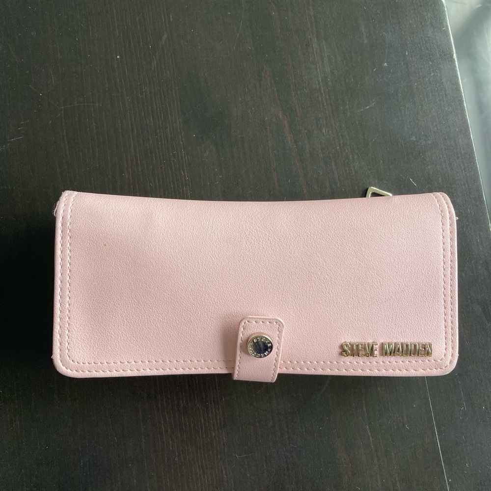 Steve Madden Wallet